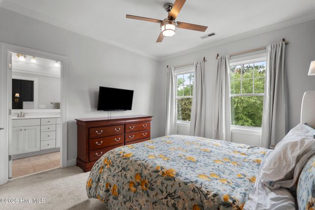 1250 Charleston Common Drive, Leland, NC 28451