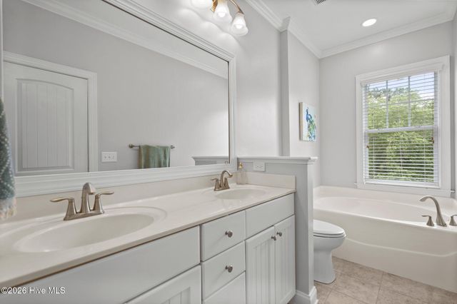 1250 Charleston Common Drive, Leland, NC 28451