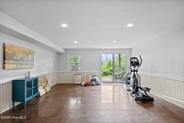 1250 Charleston Common Drive, Leland, NC 28451