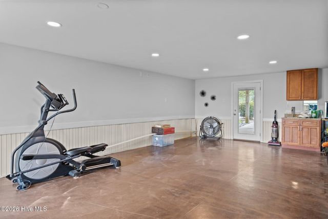 1250 Charleston Common Drive, Leland, NC 28451