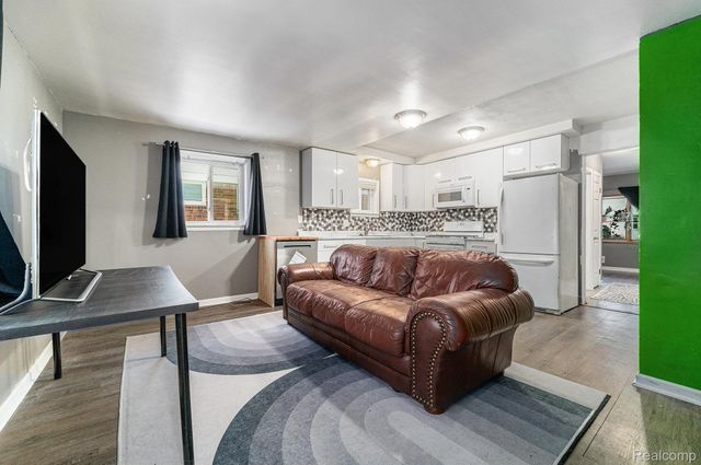 2622 Boldt Street, Dearborn, MI 48124