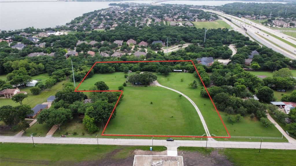 5110 Miller Heights Drive, Rowlett, TX 75088