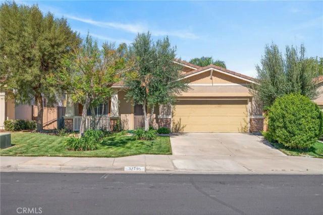 32795 Santa Cruz, Lake Elsinore, CA 92530