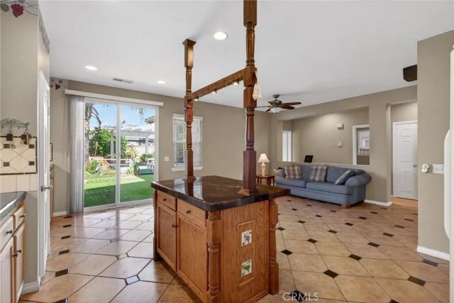 32795 Santa Cruz, Lake Elsinore, CA 92530