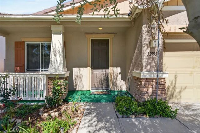 32795 Santa Cruz, Lake Elsinore, CA 92530