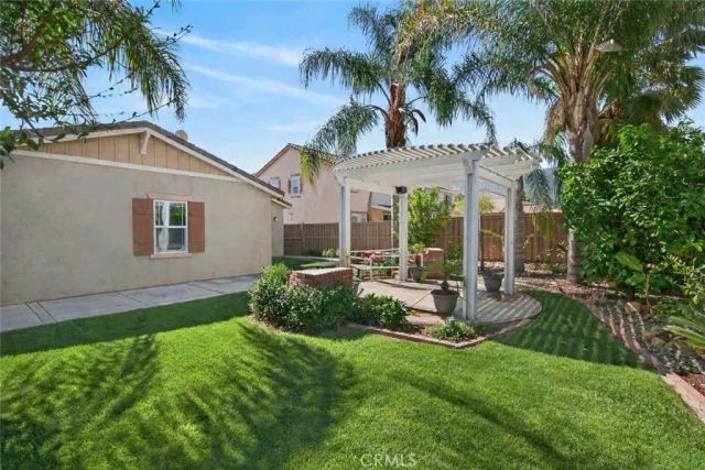 32795 Santa Cruz, Lake Elsinore, CA 92530