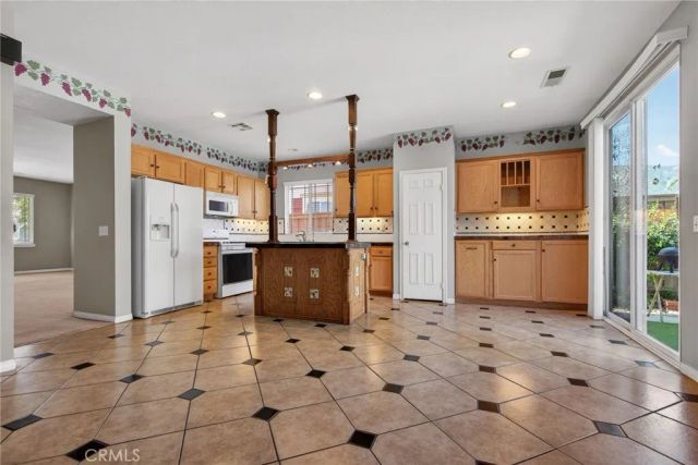 32795 Santa Cruz, Lake Elsinore, CA 92530