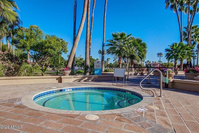 1748 E QUEEN PALM Drive, Gilbert, AZ 85234