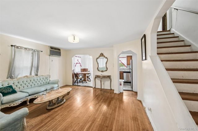 1043 Thomas Avenue, Baldwin, NY 11510
