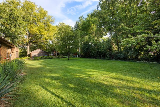 2347 Spruce Road, Homewood, IL 60430