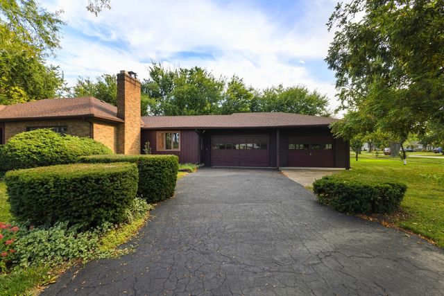 2347 Spruce Road, Homewood, IL 60430