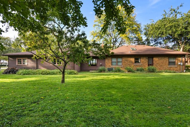 2347 Spruce Road, Homewood, IL 60430