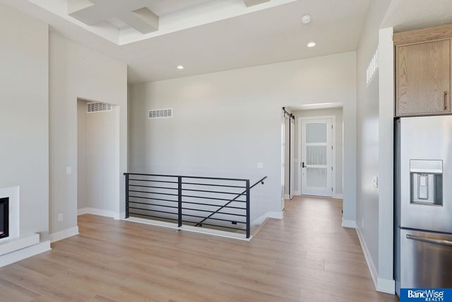 4300 Sundrop Court, Lincoln, NE 68516