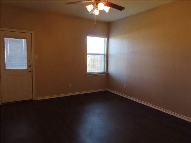 1149 Redman Avenue, Mesquite, TX 75149