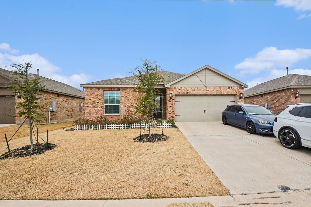1024 Calhoun Drive, Anna, TX 75409