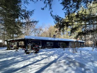 7 Eckelman Drive, Hyde Park, NY 12538