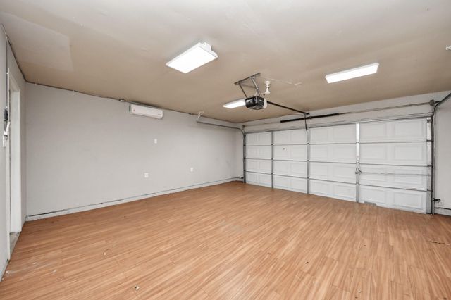 11115 Opal Glen Lane, Houston, TX 77075