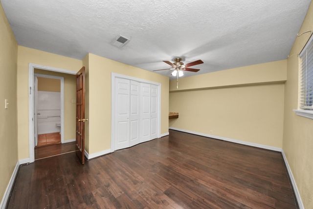 11115 Opal Glen Lane, Houston, TX 77075