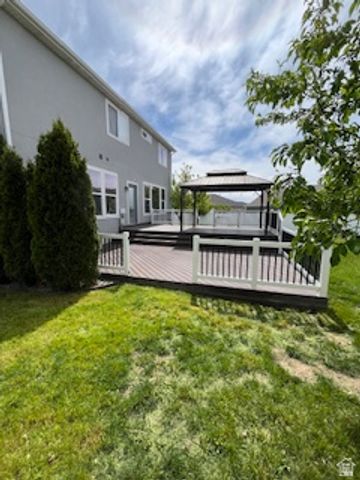 712 S 1750 W, Syracuse, UT 84075