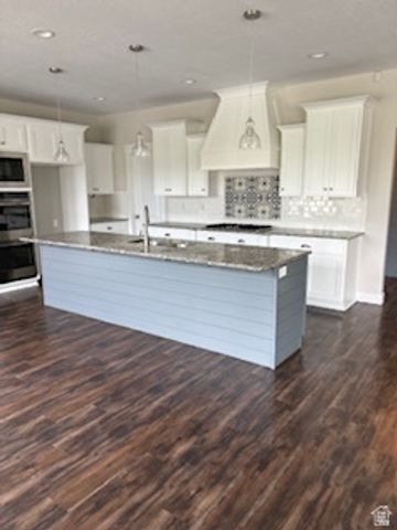 712 S 1750 W, Syracuse, UT 84075