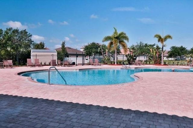 1742 MIRA LAGO CIRCLE, Ruskin, FL 33570