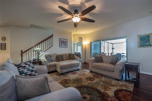 1742 MIRA LAGO CIRCLE, Ruskin, FL 33570