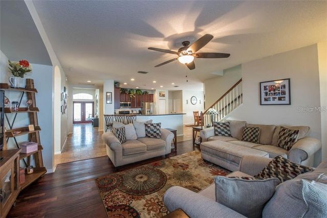 1742 MIRA LAGO CIRCLE, Ruskin, FL 33570