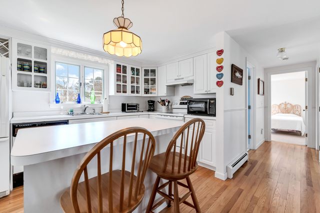 5 Bonnies Lane, Chatham, MA 02633