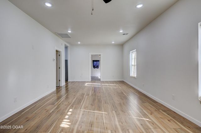 1619 S Murphy Avenue, Joplin, MO 64804