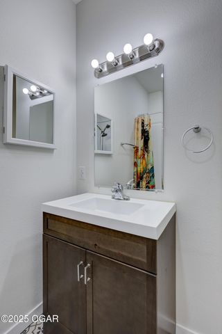 1619 S Murphy Avenue, Joplin, MO 64804