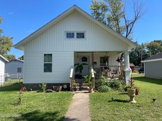 1619 S Murphy Avenue, Joplin, MO 64804