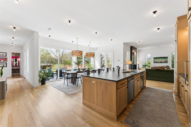 3848 Echo Brook Lane, Dallas, TX 75229