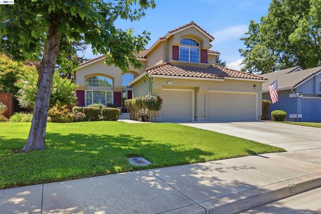 1011 Wynn Cir, Livermore, CA 94550
