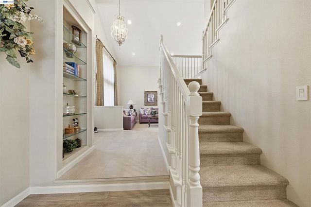 1011 Wynn Cir, Livermore, CA 94550