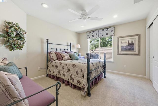 1011 Wynn Cir, Livermore, CA 94550