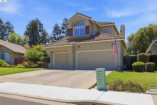 1011 Wynn Cir, Livermore, CA 94550