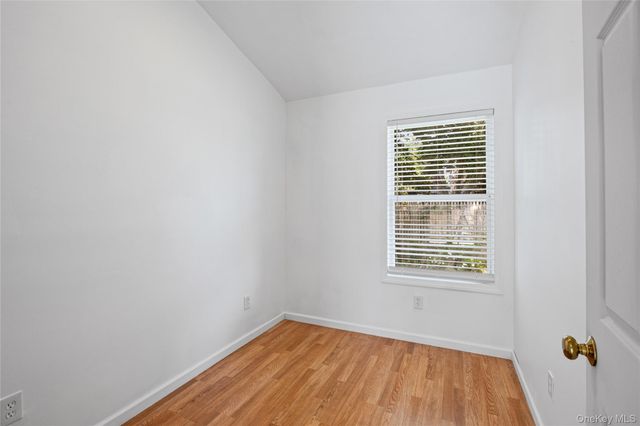 3 Laurel Road W, Mastic Beach, NY 11951