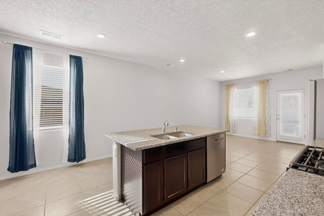 9353 Sidreaux Loop NW, Albuquerque, NM 87114