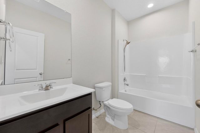 9353 Sidreaux Loop NW, Albuquerque, NM 87114