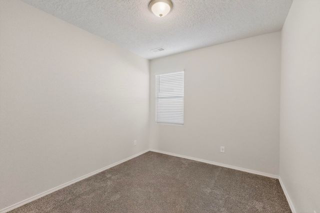 9353 Sidreaux Loop NW, Albuquerque, NM 87114