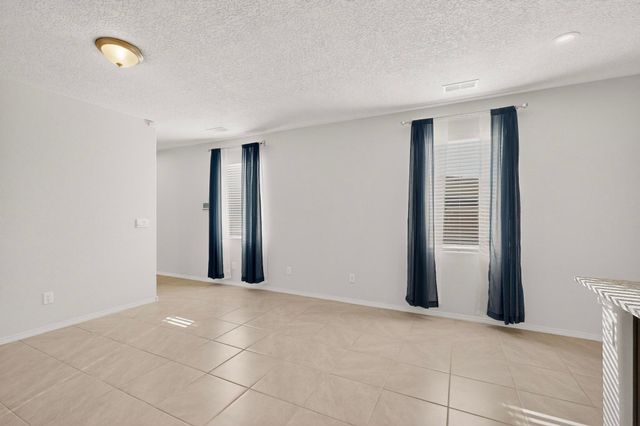 9353 Sidreaux Loop NW, Albuquerque, NM 87114