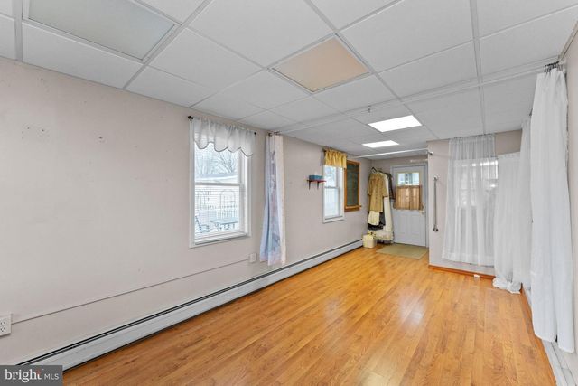 49 SEYFRIED AVE, Nazareth, PA 18064