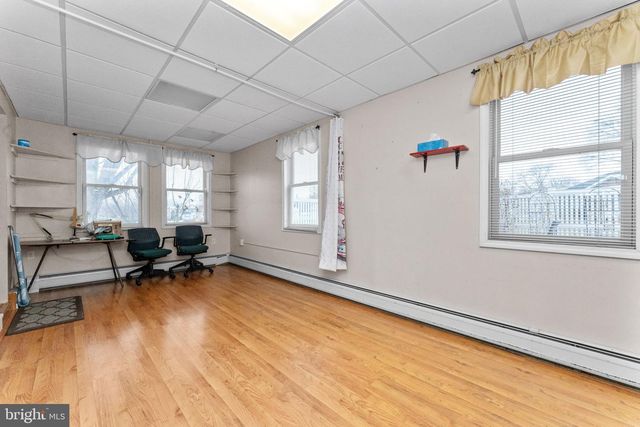 49 SEYFRIED AVE, Nazareth, PA 18064