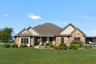 16205 S County Line Rd, Justin, TX 76247