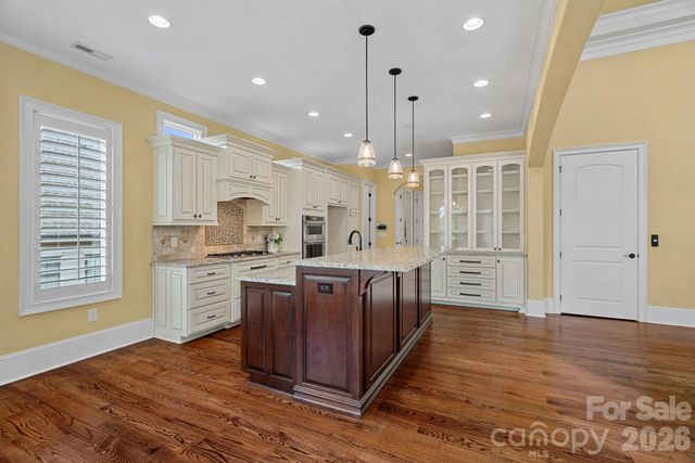 3225 Lake Pointe Drive, Belmont, NC 28012