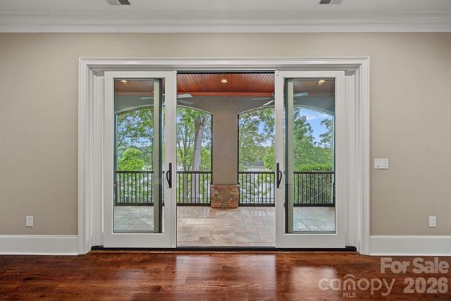 3225 Lake Pointe Drive, Belmont, NC 28012