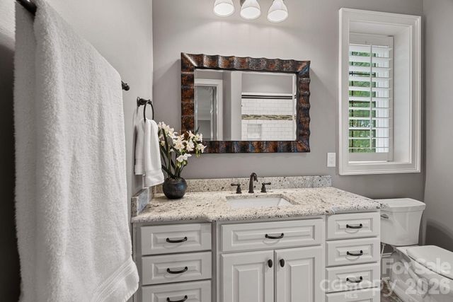 3225 Lake Pointe Drive, Belmont, NC 28012