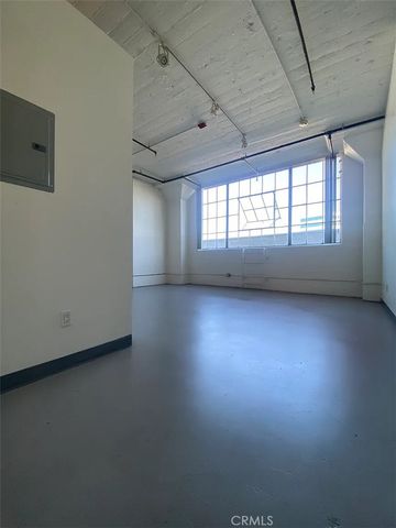 420 S San Pedro 306, Los Angeles, CA 90013