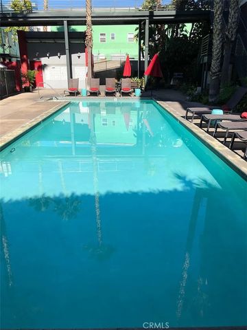 420 S San Pedro 306, Los Angeles, CA 90013