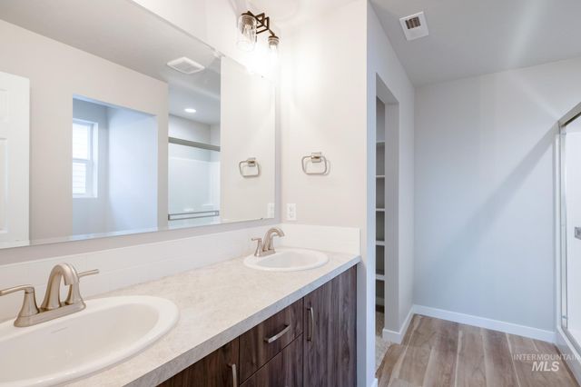 1703 N Birch St, Jerome, ID 83338